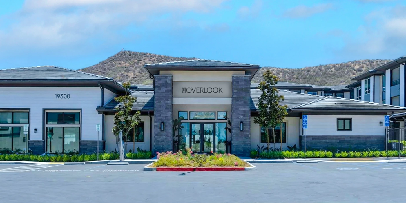 The Overlook front exterior